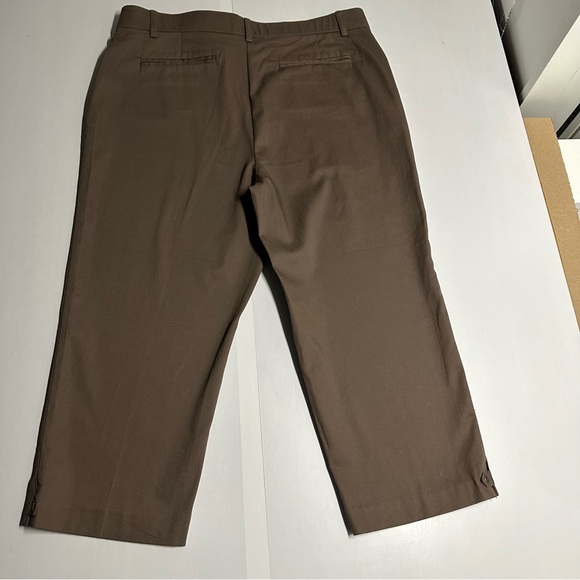 Lauren Scott women’s size 14 crop 12 pants brown color - Picture 3 of 9